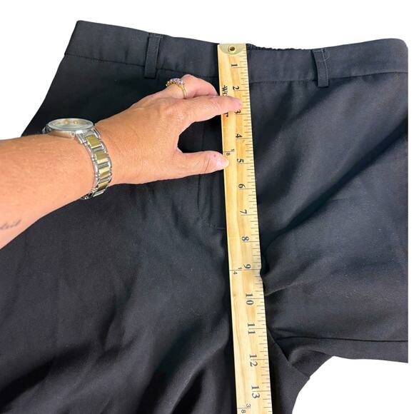 Rachel Zoe Black Dress Shorts Elastic Waist Pockets Staple Basic Wardrobe Size 6 - Picture 5 of 8